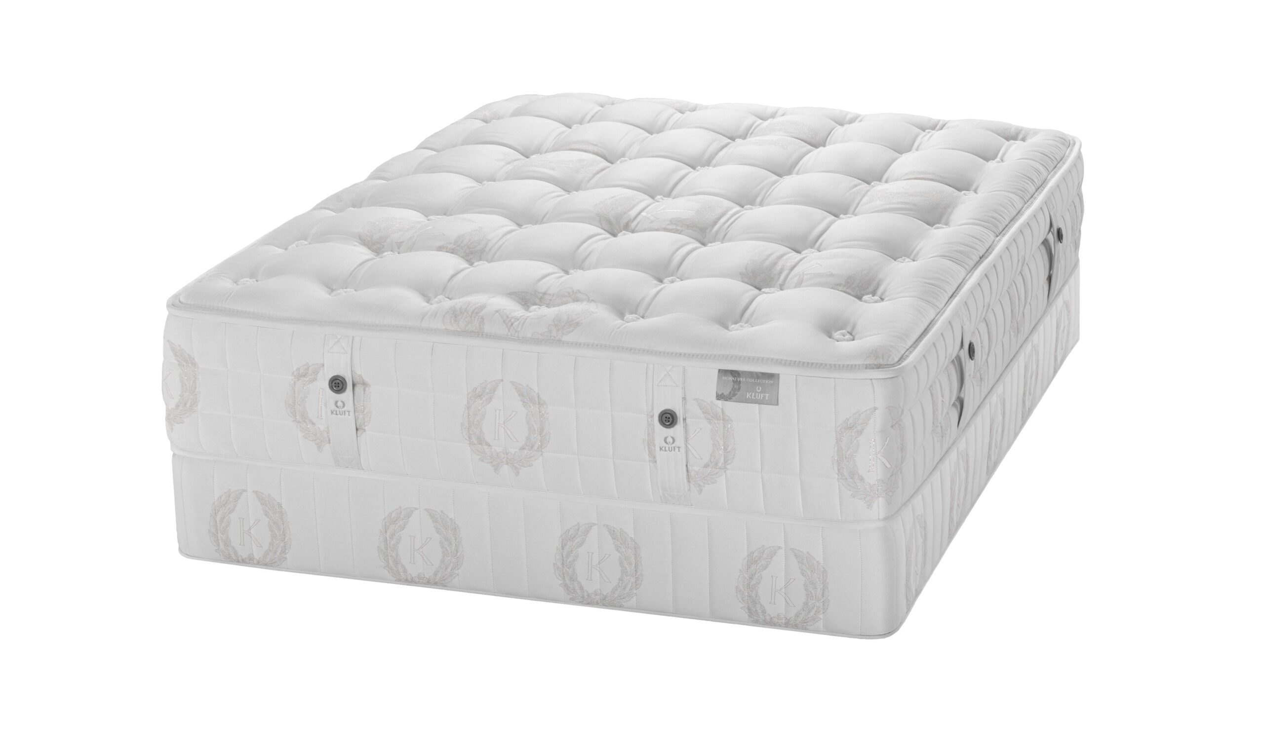 Kluft Bloomingdale's Collection - Signature Line